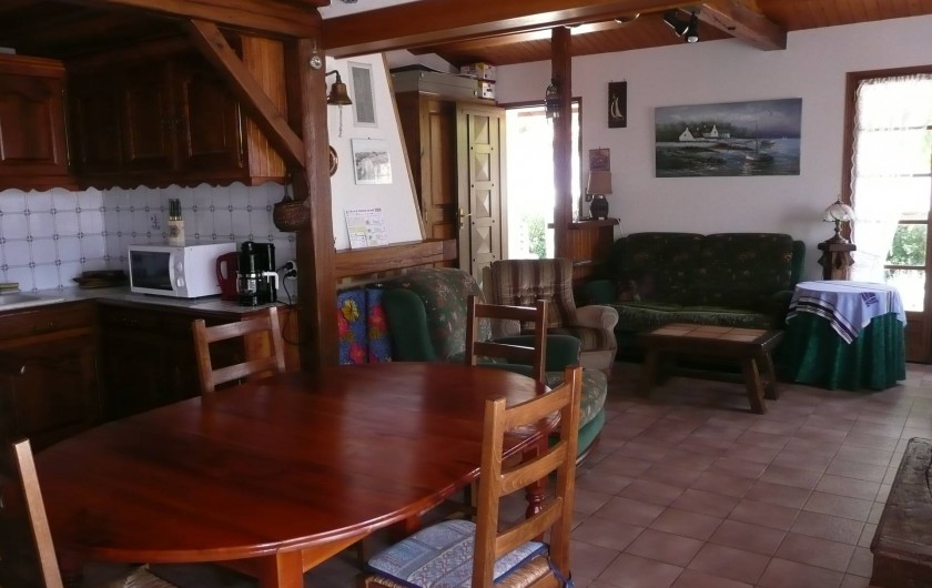 Location de vacances - Villa à La Tranche-sur-Mer - cuisine salon