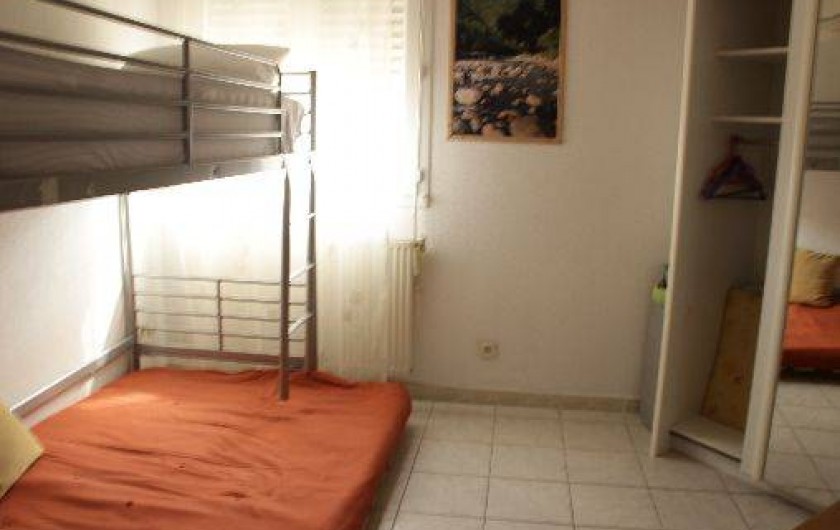 Location de vacances - Appartement à Sète - 1 ere chambre pour 4 couchages