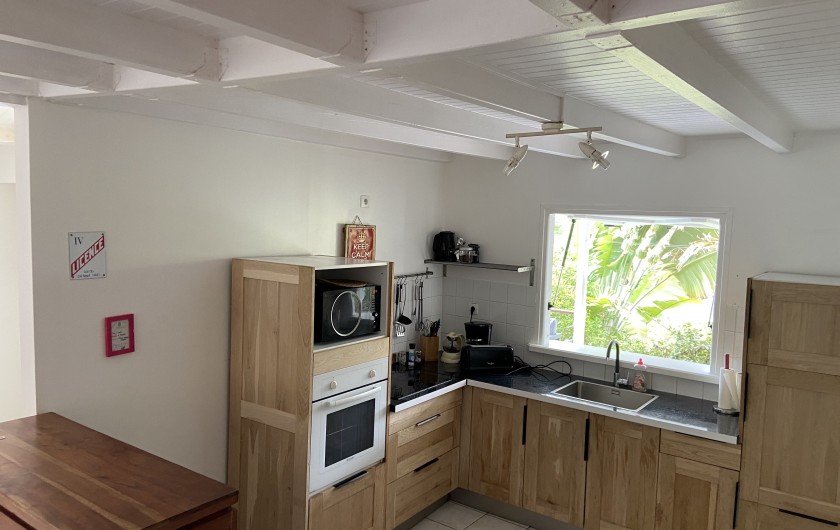 Location de vacances - Villa à Le Diamant - Cuisine (four, micro-onde, plaque à induction, ...)