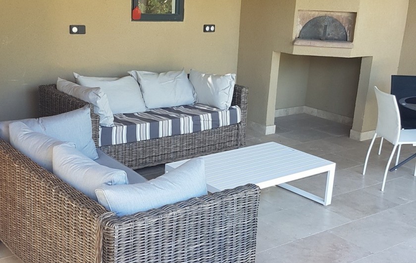 Location de vacances - Mas à L'Isle-sur-la-Sorgue - SALON DE JARDIN POOL HOUSE