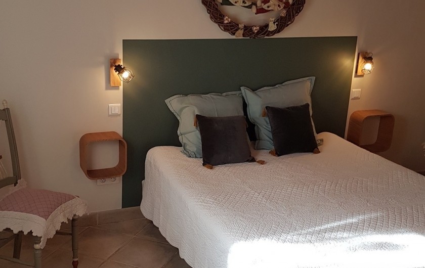 Location de vacances - Mas à L'Isle-sur-la-Sorgue - 1ère Chambre