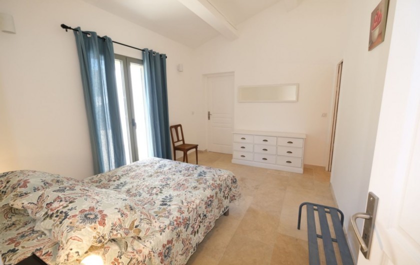 Location de vacances - Villa à Aureille - Chambre avec lit double