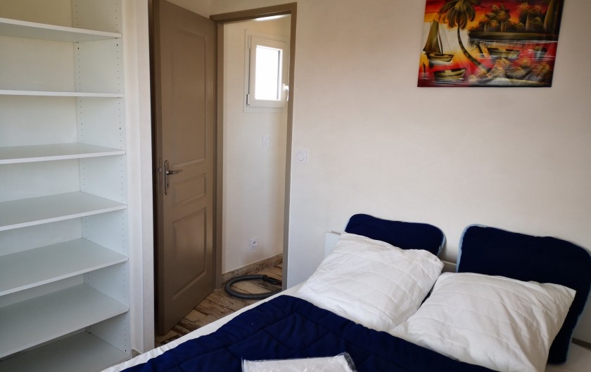 Location de vacances - Maison - Villa à Noirmoutier-en-l'Île - Chambre N°1  vue mer 1 lit 140