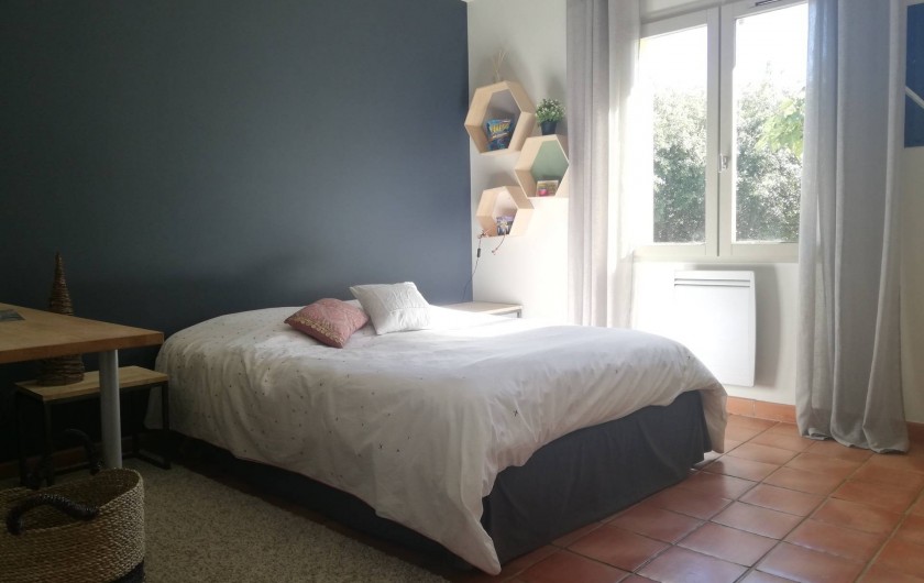 Location de vacances - Villa à Cabrières-d'Avignon - Chambre double