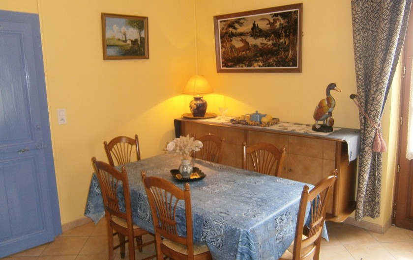 Location de vacances - Gîte à Mareuil-sur-Lay-Dissais - salle à manger