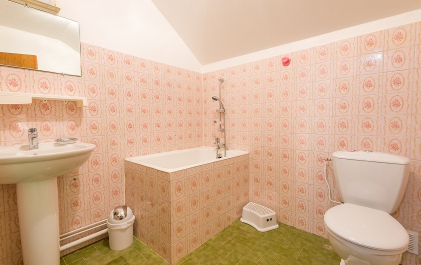 Location de vacances - Gîte à Saint-Julien-en-Vercors - Salle de bain 2ème étage