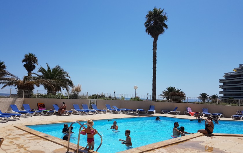 Location de vacances - Studio à Canet-en-Roussillon - piscine