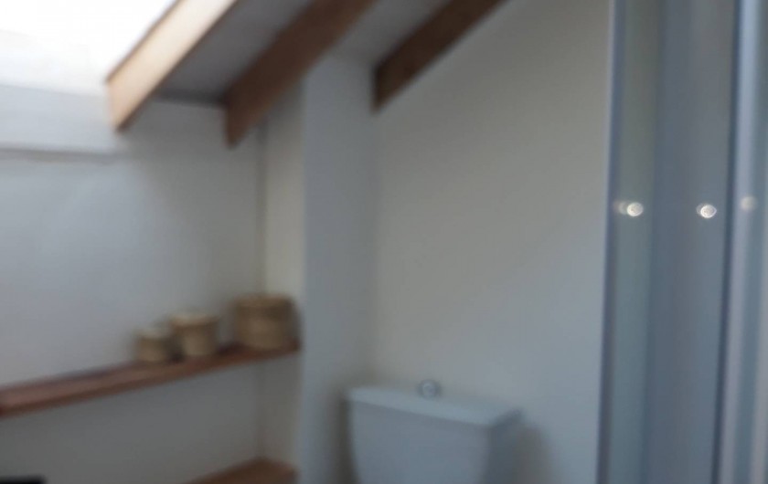 Location de vacances - Appartement à Sainte-Marie-du-Mont - salle de bain 1 er étage