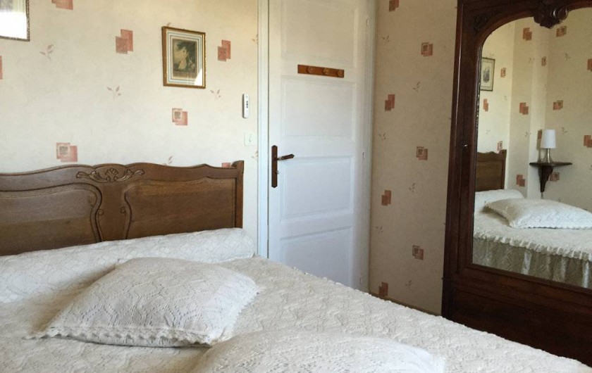 Location de vacances - Chambre d'hôtes à Saint-Malo - La chambre beige