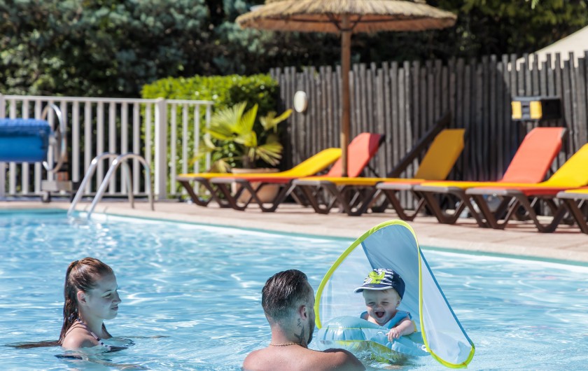 Location de vacances - Gîte à Ruoms - Détente piscine
