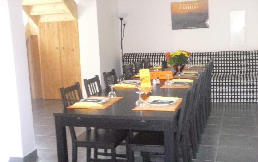 Location de vacances - Gîte à Ruoms - Salle à manger