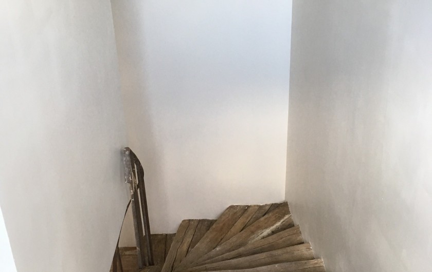 Location de vacances - Gîte à Amboise - Escalier entrée berlingot