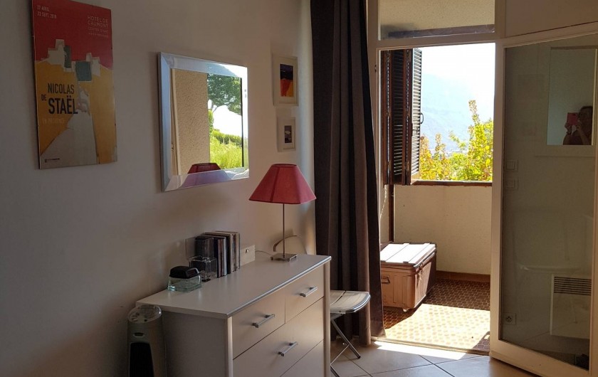 Location de vacances - Appartement à Cassis - Vue de la chambre principale