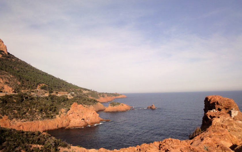 Location de vacances - Appartement à Le Bar-sur-Loup - #ESTEREL  a 1h de nos gites
