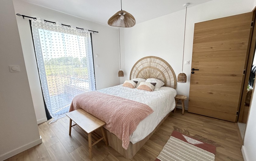 Location de vacances - Villa à La Tranche-sur-Mer - chambre parentale avec salle de bain et toilette