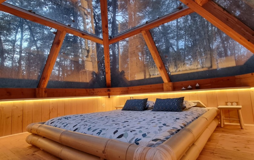 Location de vacances - Cabane dans les arbres à Rivière-sur-Tarn - La Pyramide