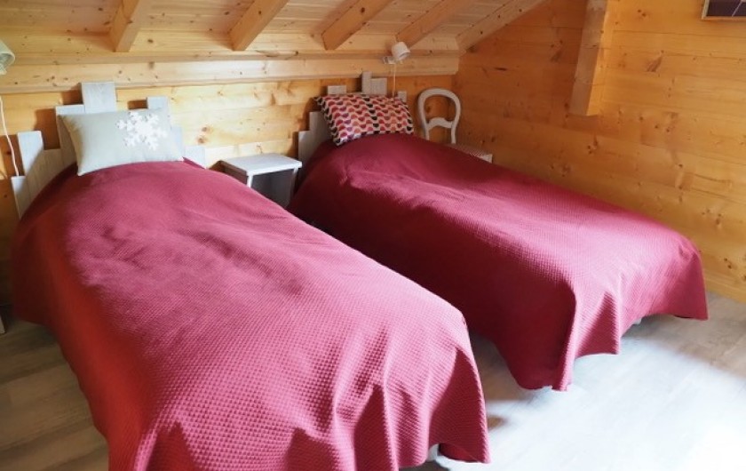 Location de vacances - Chalet à La Pesse - chambre 2 deux lits simples