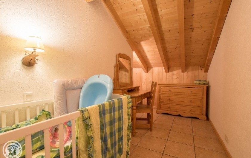 Location de vacances - Chalet à Châtel - coin montagne  de la chambre 3  le 1 lit 1 pers  est derriere la commode