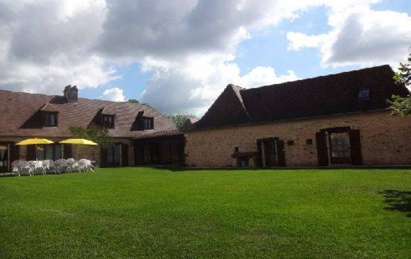 Location de vacances - Villa à Rouffignac-Saint-Cernin-de-Reilhac - pavillon