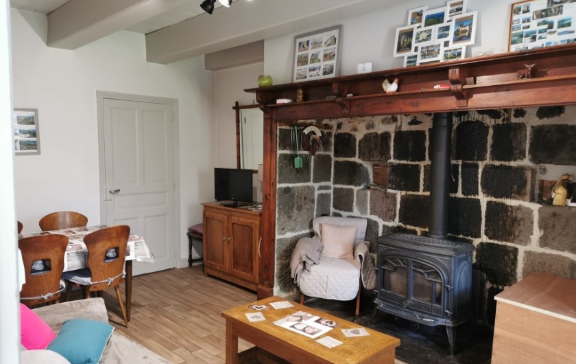 Location de vacances - Gîte à Loupiac - Salon avec son Cantou