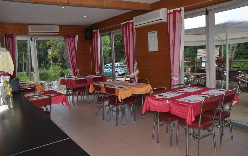 Location de vacances - Chalet à La Bréole - La pizzeria vue intérieure