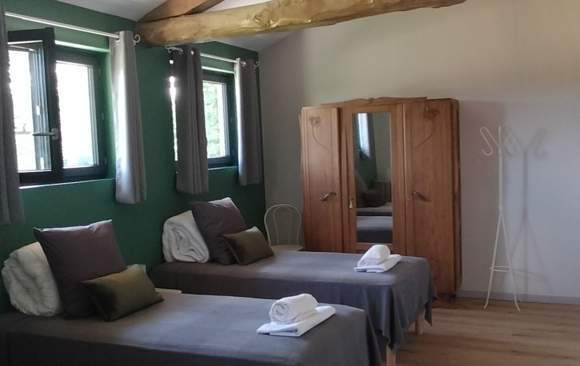 Location de vacances - Gîte à Maubec - Chambre Gîte Les Granges