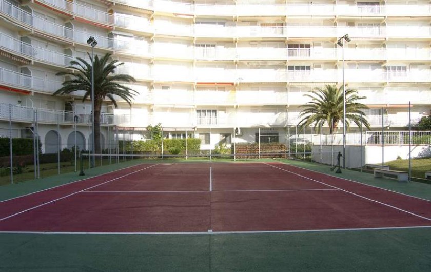 Location de vacances - Appartement à Peníscola - Courts de tennis