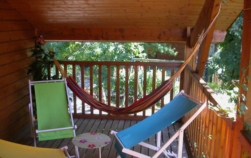 Location de vacances - Chalet à La Teste-de-Buch - balcon couvert