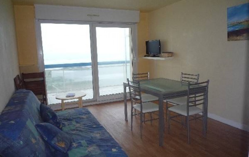 Location de vacances - Appartement à Wimereux - salle a manger avec le balcon