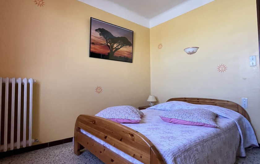 Location de vacances - Villa à Taillades - 1 chambre  lit 140