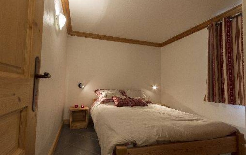 Location de vacances - Appartement à Lanslebourg-Mont-Cenis - Chambre parentale (version double)