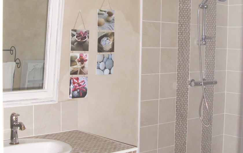Location de vacances - Gîte à La Garnache - Douche à l'italienne adapté PMR