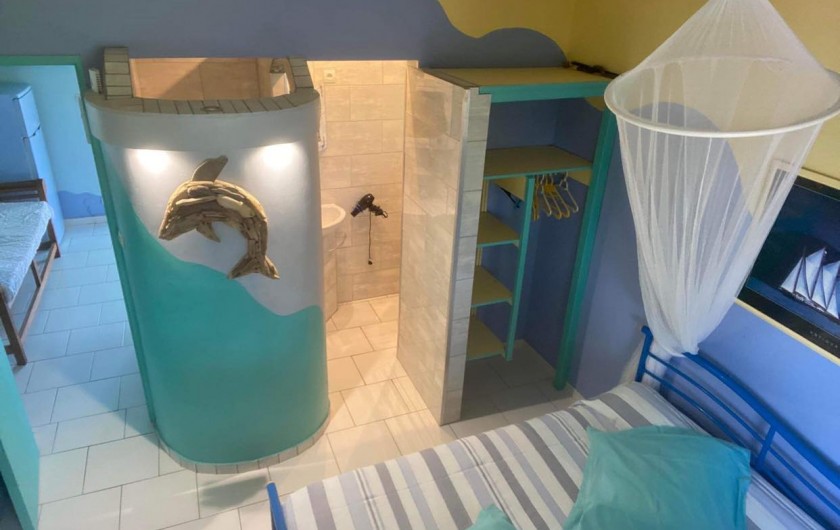 Location de vacances - Gîte à Sainte-Anne - 2 eme chambre gite raisinier  avec salle d eau wc