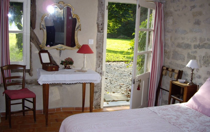 Location de vacances - Maison - Villa à Vitry-aux-Loges - Chambre grand lit RC (160x200)
