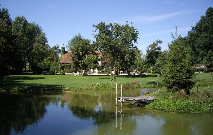 Location de vacances - Maison - Villa à Vitry-aux-Loges - Petit étang au fond du jardin