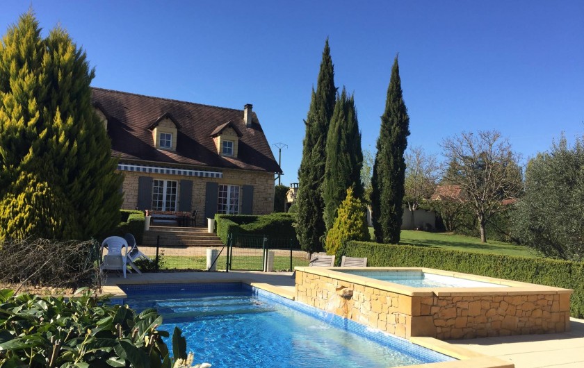 Location de vacances - Villa à Proissans - La piscine avec le petit bassin