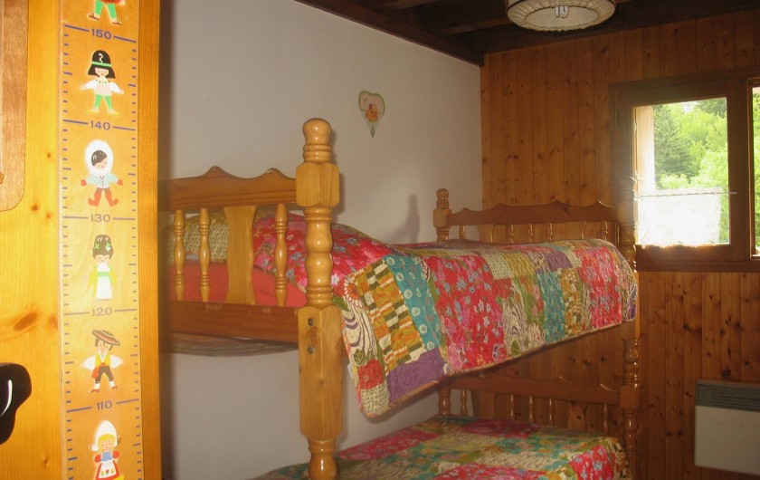 Location de vacances - Gîte à Saint-Pierre-de-Chartreuse - Chambre - 2 lits superposés