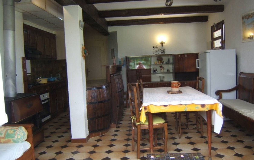 Location de vacances - Appartement à Sospel - Coin cuisine et salle à manger