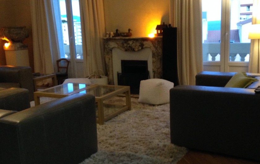 Location de vacances - Appartement à Monaco-Ville - le salon du grand appartement