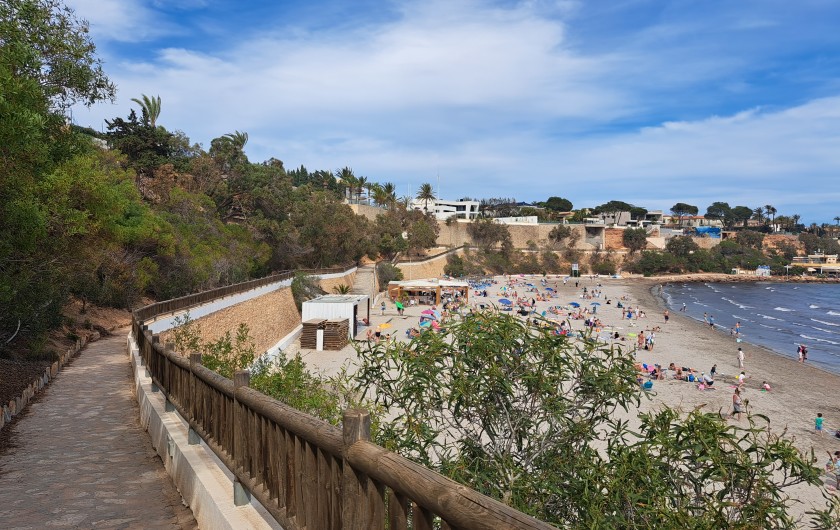 Location de vacances - Appartement à Orihuela Costa - Balade le long de la mer cabo roig