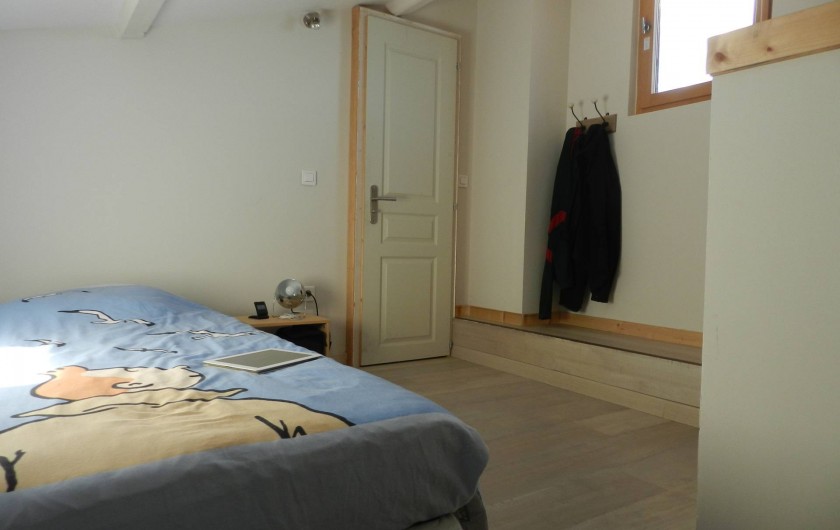 Location de vacances - Appartement à L'Isle-sur-la-Sorgue - Petite chambre au dernier étage 