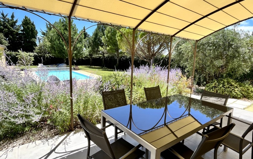 Location de vacances - Villa à Pernes-les-Fontaines - Terrasse
