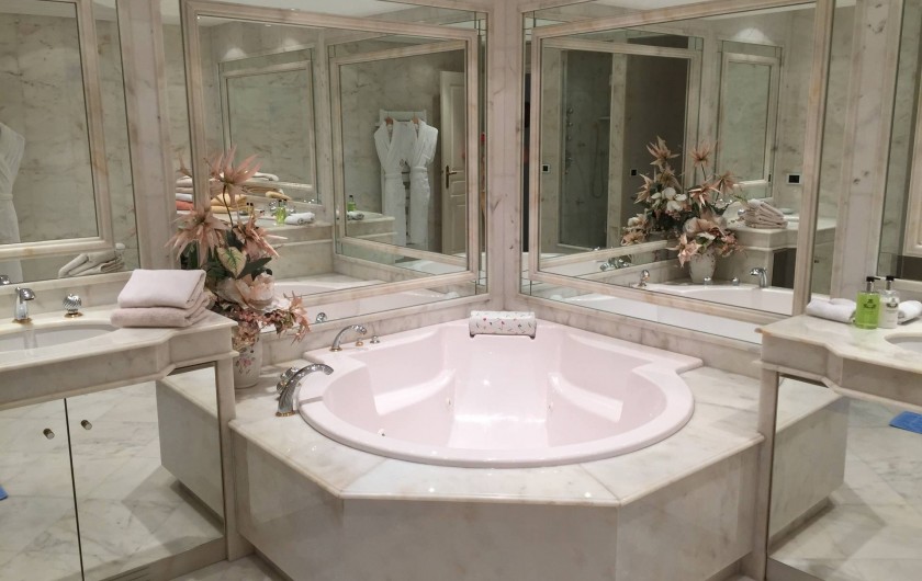 Location de vacances - Appartement à Cannes - Salle de bain