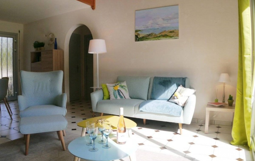 Location de vacances - Maison - Villa à Fouesnant - Coin séjour avec assises pour 6 personnes