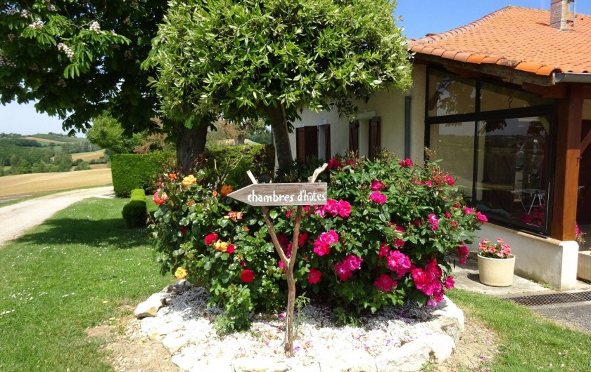 Location de vacances - Chambre d'hôtes à Auty - Arrivée à Fonbeilhe