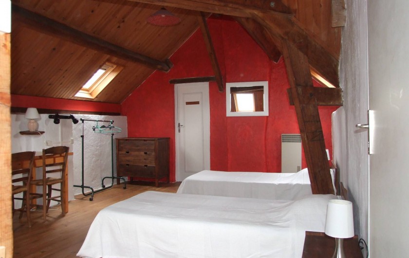 Location de vacances - Maison - Villa à Franchesse - Aile droite, chambre l'estrade.