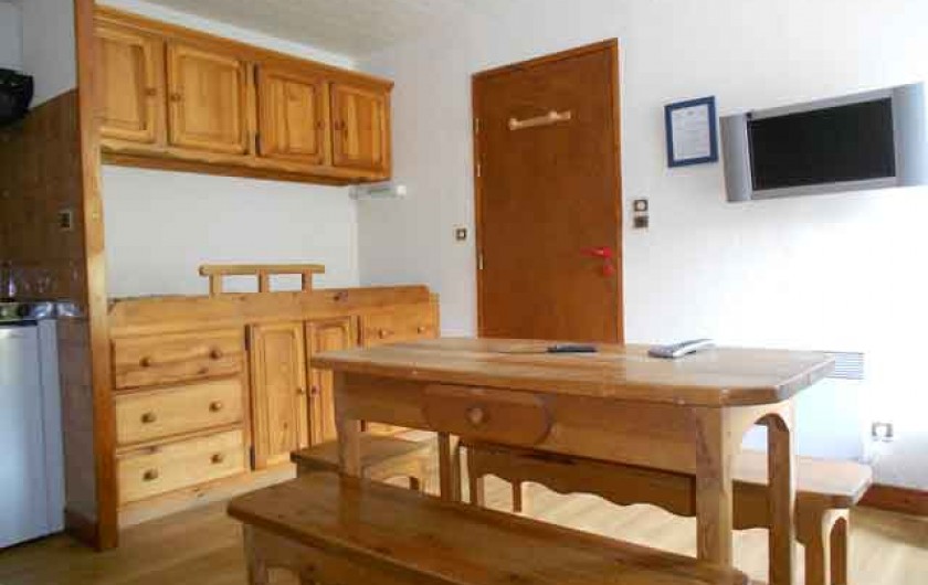 Location de vacances - Gîte à La Bresse - Gite "les champis" 25 m2 . 2 pièces. vue séjour cuisine