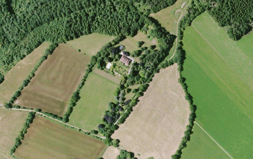 Location de vacances - Chambre d'hôtes à Pont-de-Larn - Aucune nuisance possible.  Vue aérienne de Baudelys.