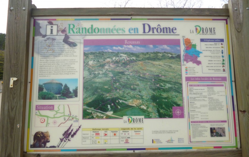 Location de vacances - Villa à Roussas - Possibilité de randonnées dans la Drôme
