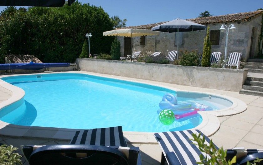 Location de vacances - Chambre d'hôtes à Soubran - Domaine la Fontaine piscine chauffée